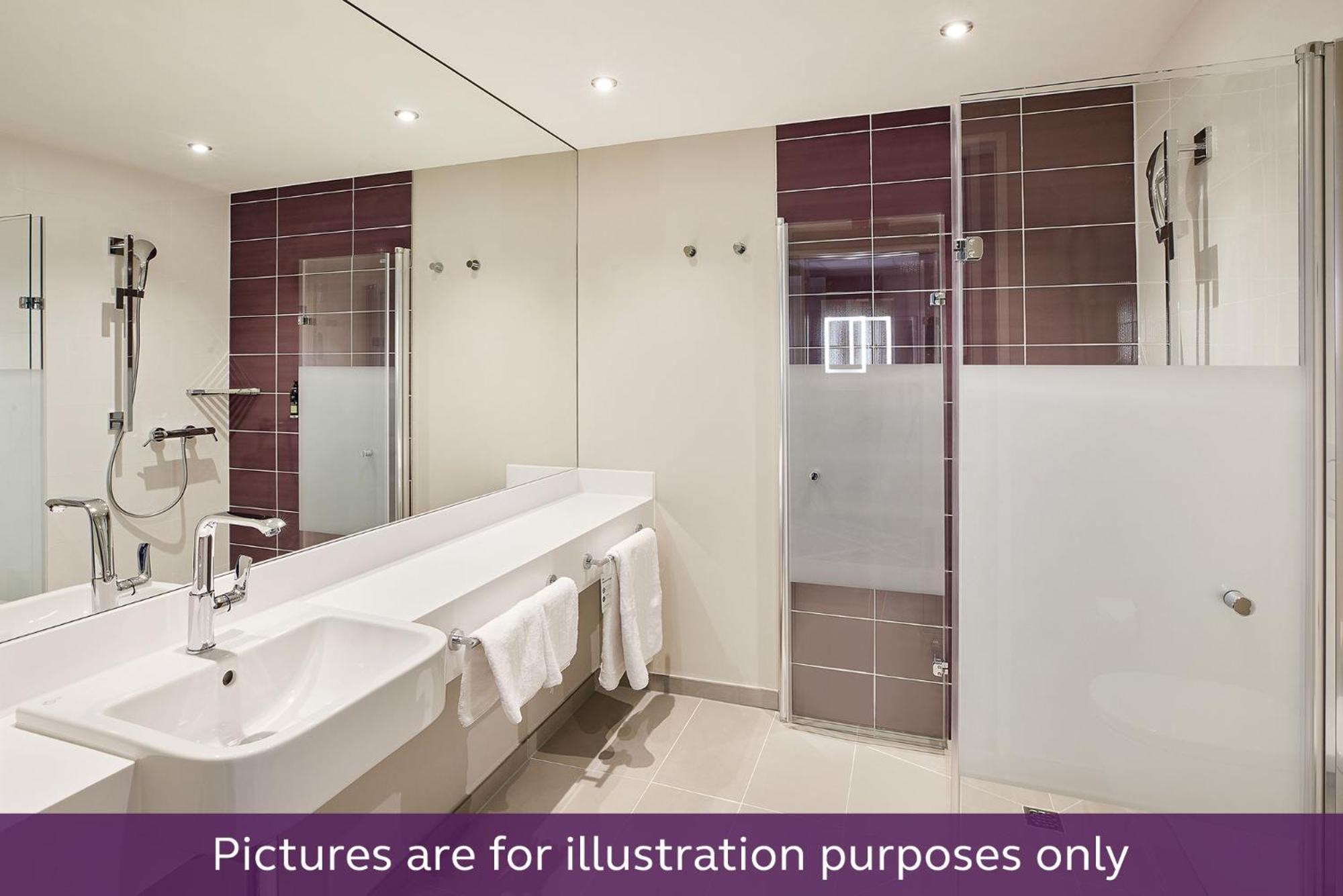 Premier Inn Rosenheim City Lokhoefe Exterior foto